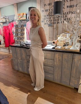 &amp;CO Tamma top sand