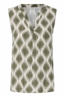 B.Young top  ikat green