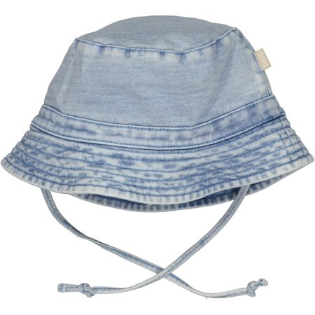 Bess  Buckethat