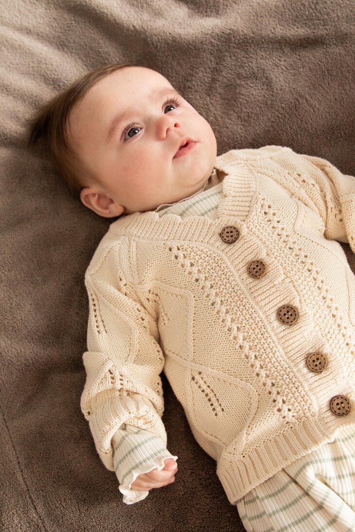 Bess  Cardigan knit