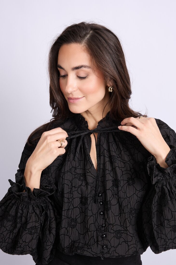 C&amp;S Lies blouse black