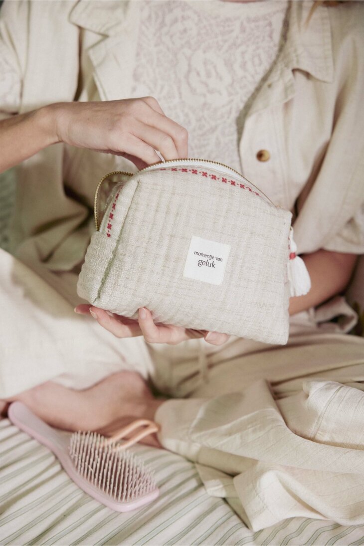 Zusss toilettas momentje van geluk off white/rood