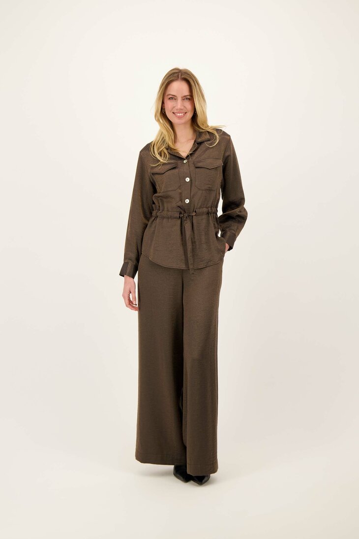 Zusss Long satin blouse with drawstring champagne gold