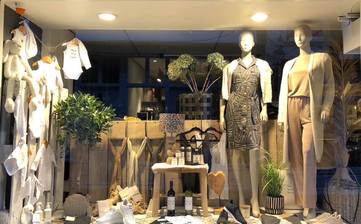 www.pand7.nl | Nieuwstraat7 | Maassluis | 06-36129345 www.pand7.nl | Nieuwstraat7 | Maassluis | 06-36129345